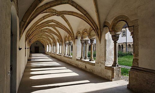 Karmelitenkloster, das im 12. Jahrhundert gegründet wurde.