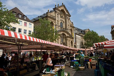 Marktverkauf am Grünen Markt in Bamberg