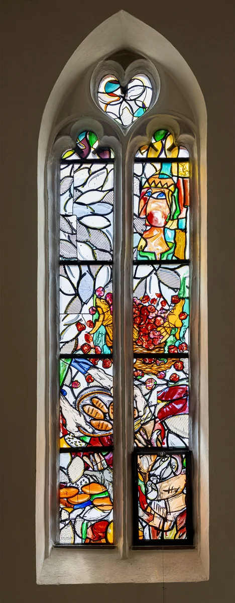 Lüpertzfenster in der Kirche St. Elisabeth Bamberg - Rosenwunder, Hungrige speisen Lüpertzfenster in der Kirche St. Elisabeth Bamberg - Rosenwunder, Hungrige speisen