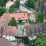 Das Fränkische Schweiz-Museum im sogenannten Judenhof von Tüchersfeld bei Pottenstein