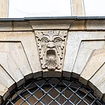 Blattmaske am Pfahlplätzchen