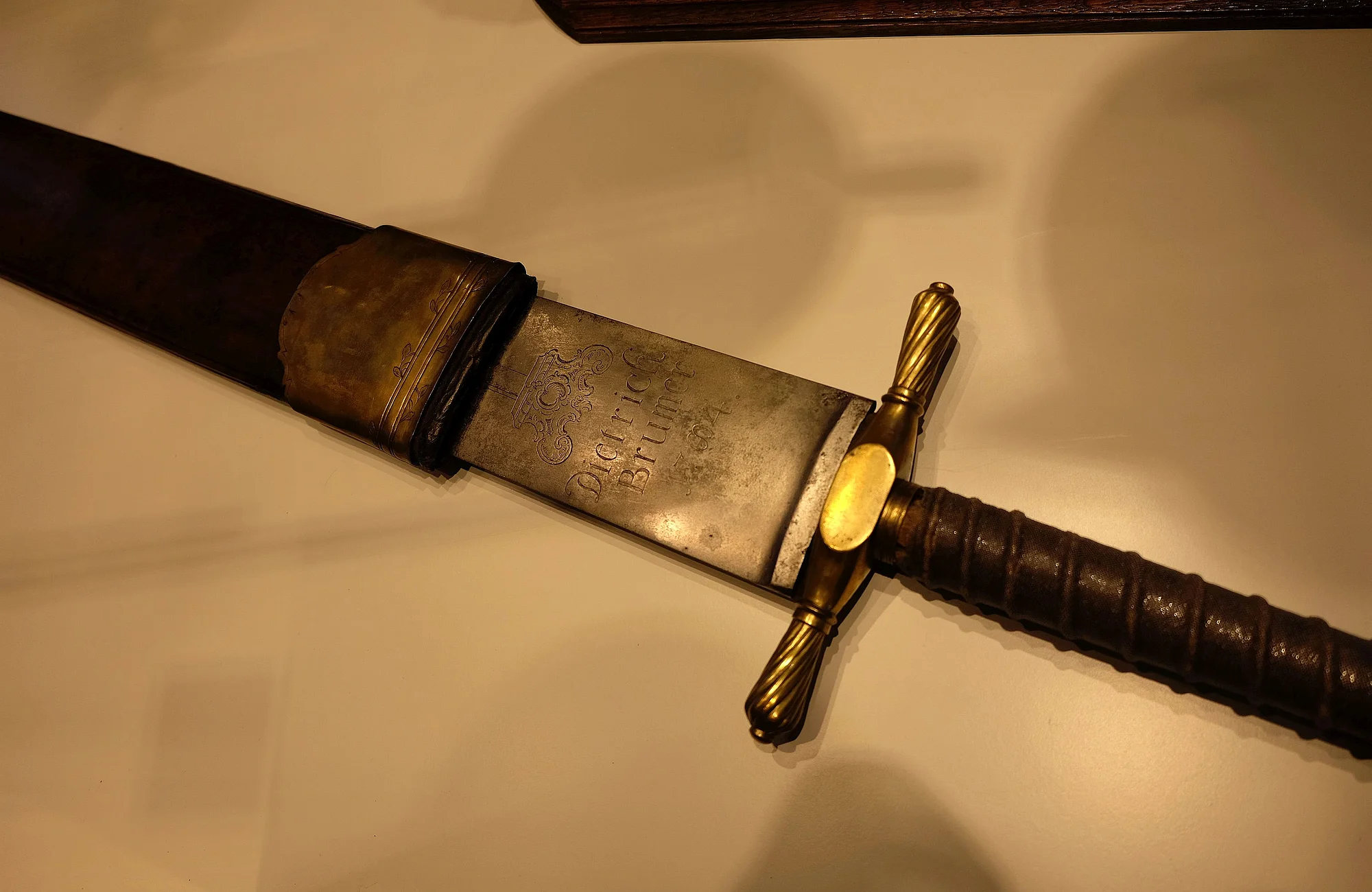 Richtschwert des Vollstreckers Dietrich Brumer, 1704,  Ausstellungsstück in der Ausstellung "Highlights | Studioausstellung des Historischen Vereins Bamberg" im Historischen Museum Bamberg