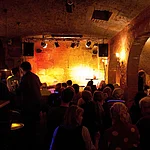 Im Club Kaulberg finden die Aufführungen des Nana Theaters statt.