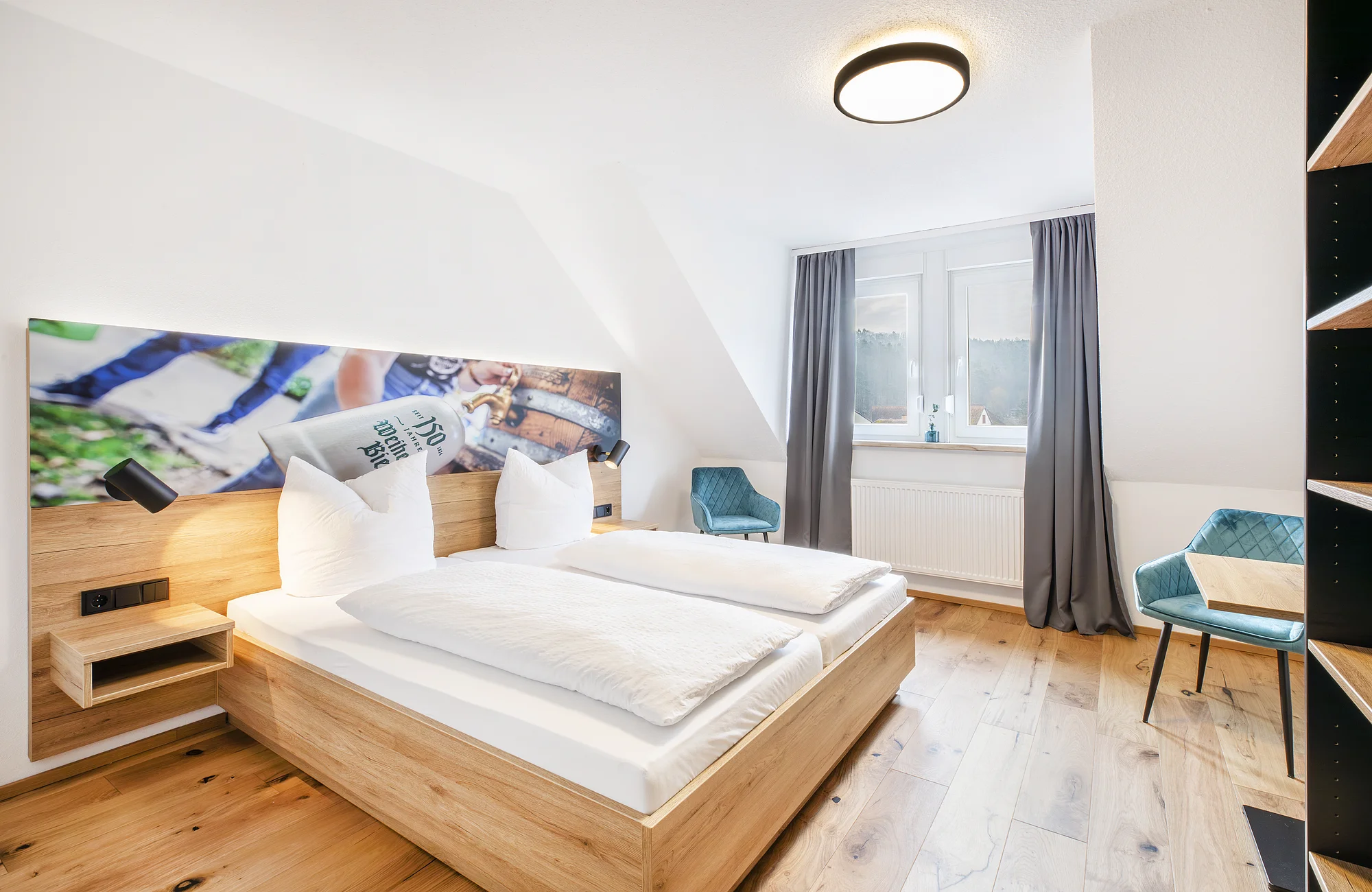 Eines unserer frisch renovierten Gästezimmer