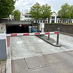 Ein Foto der Einfahrt zur Tiefgarage City Altstadt.