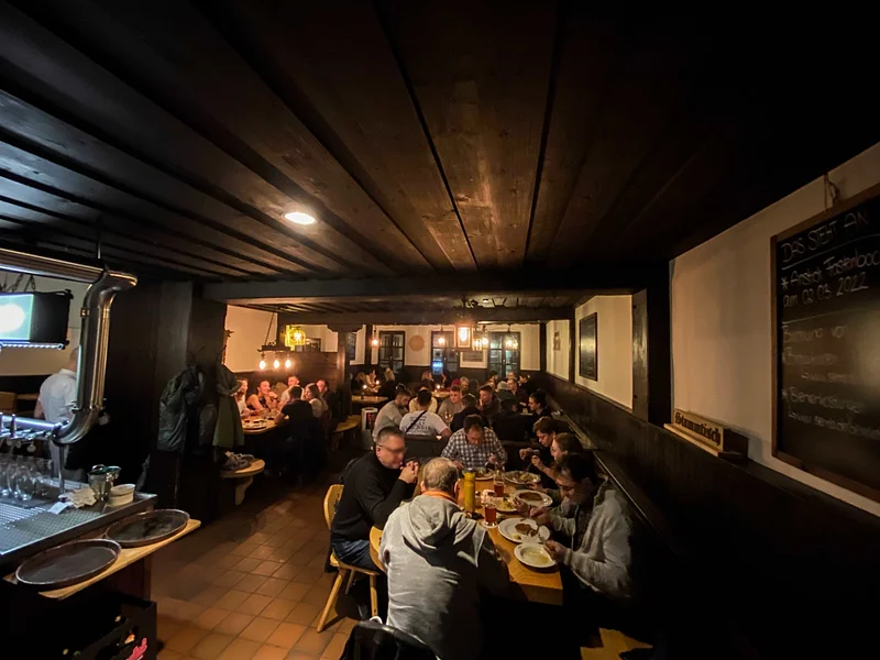Foto der Inneneinrichtung der Gaststube Sternla in Bamberg.