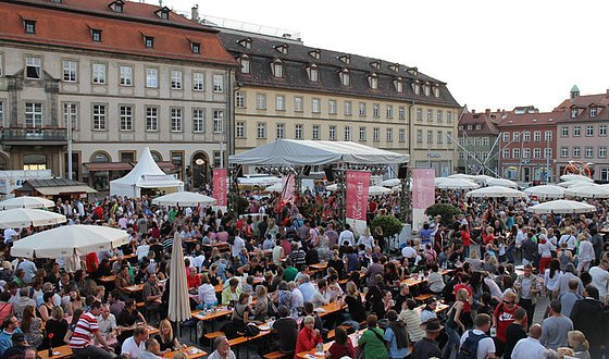 Das Bamberger Weinfest auf dem Maxplatz