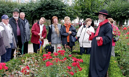 Bamberger Geschichtenerzähler im Rosengarten